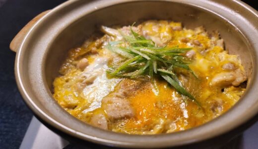 少しでも寒くなったらこれ煮てください。卵と鶏で作る最高にウマい鍋。【たまご鍋】
